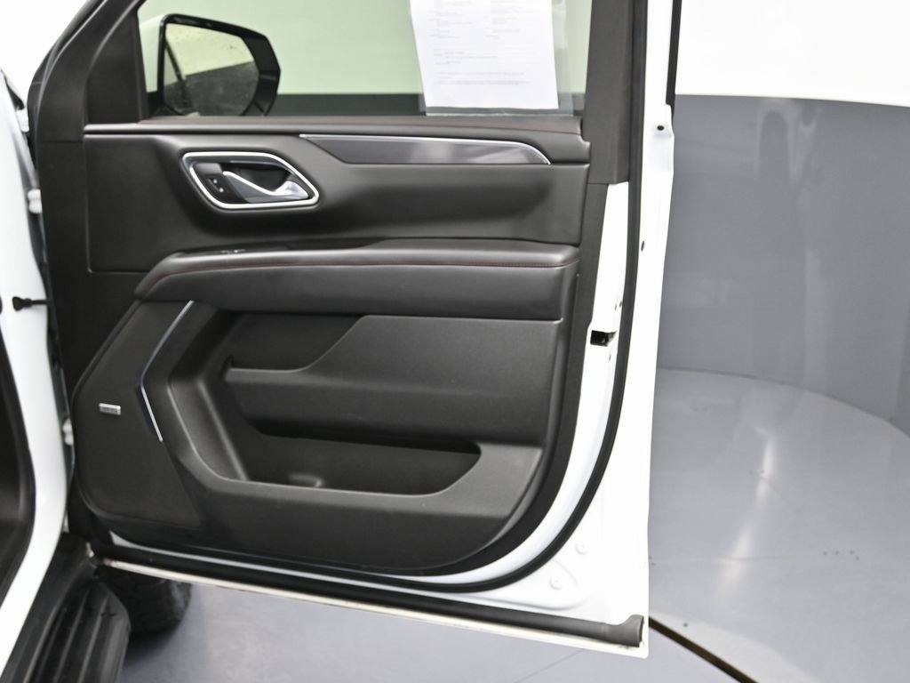 Used 2023 Chevrolet Tahoe RST w/ Luxury Package image 43