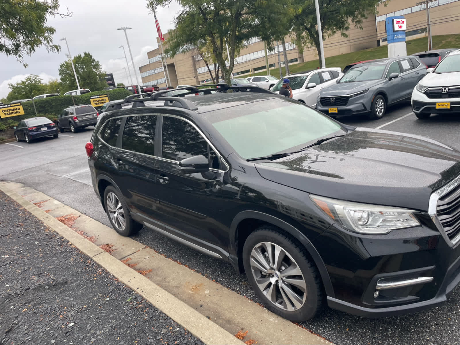 Used 2021 Subaru Ascent Limited w/ Technology Package AWD/4WD image 2