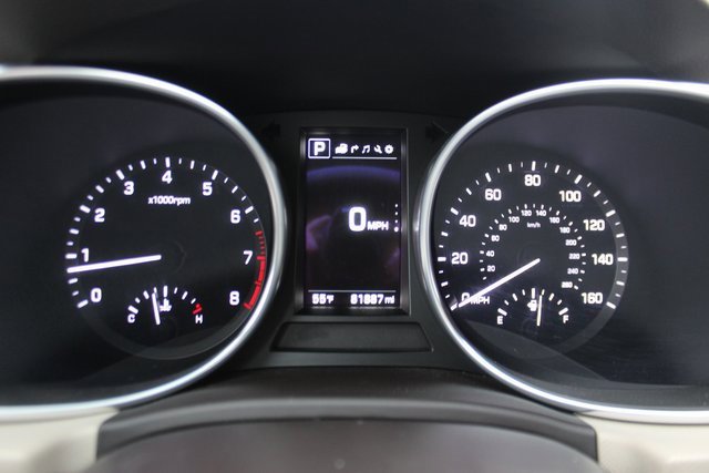 Used 2018 Hyundai Santa Fe Limited w/ Cargo Package image 18