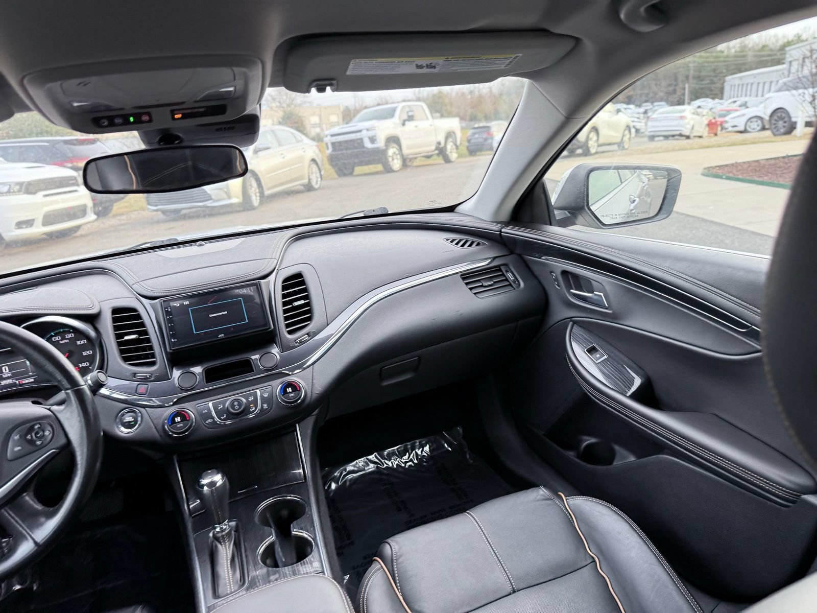 Used 2016 Chevrolet Impala LTZ FWD image 25