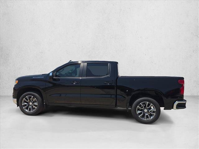 Used 2024 Chevrolet Silverado 1500 LT RWD image 9