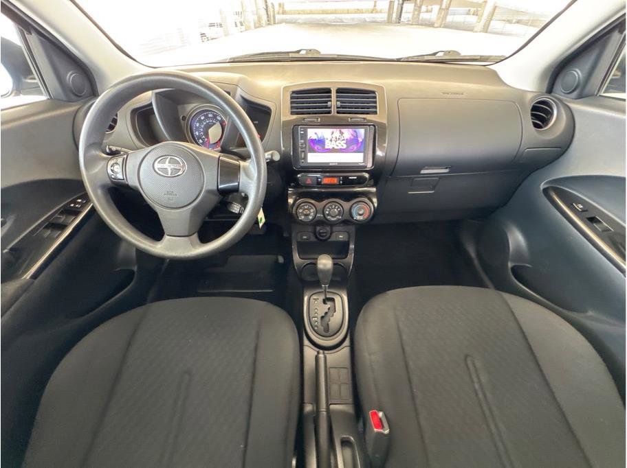 Used 2008 Scion xD image 15