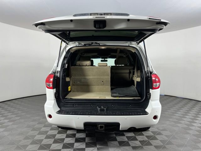 Used 2017 Toyota Sequoia Platinum RWD image 53