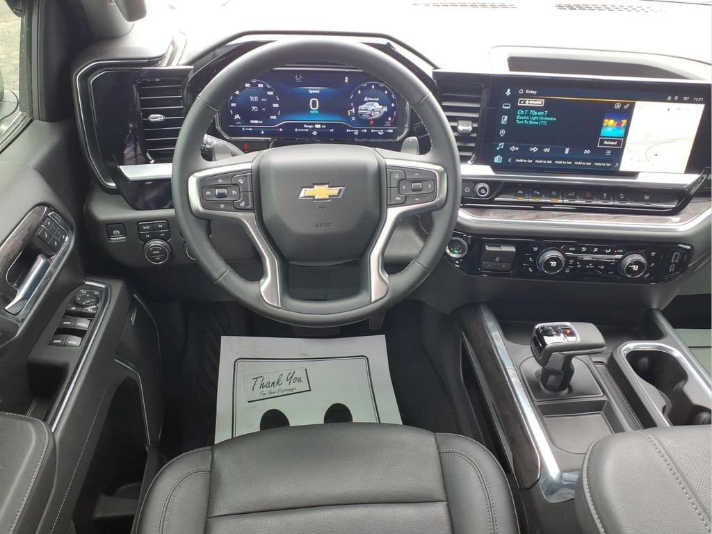 Certified 2024 Chevrolet Silverado 1500 LTZ AWD/4WD image 3