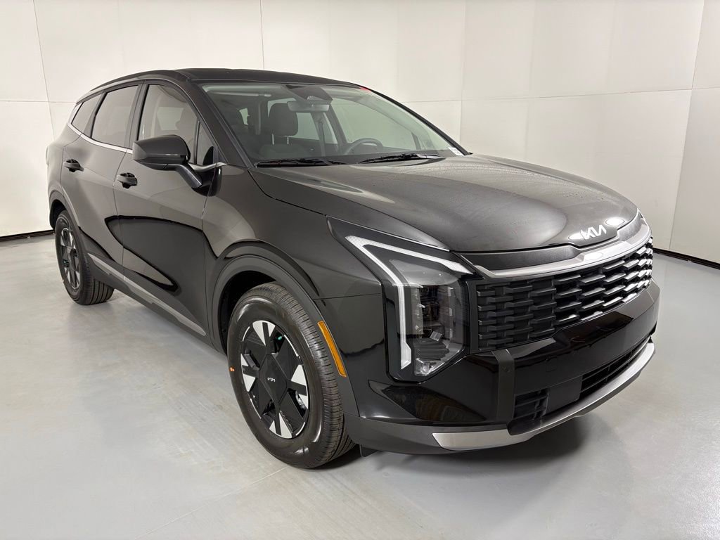 New 2026 Kia Sportage LX image 2