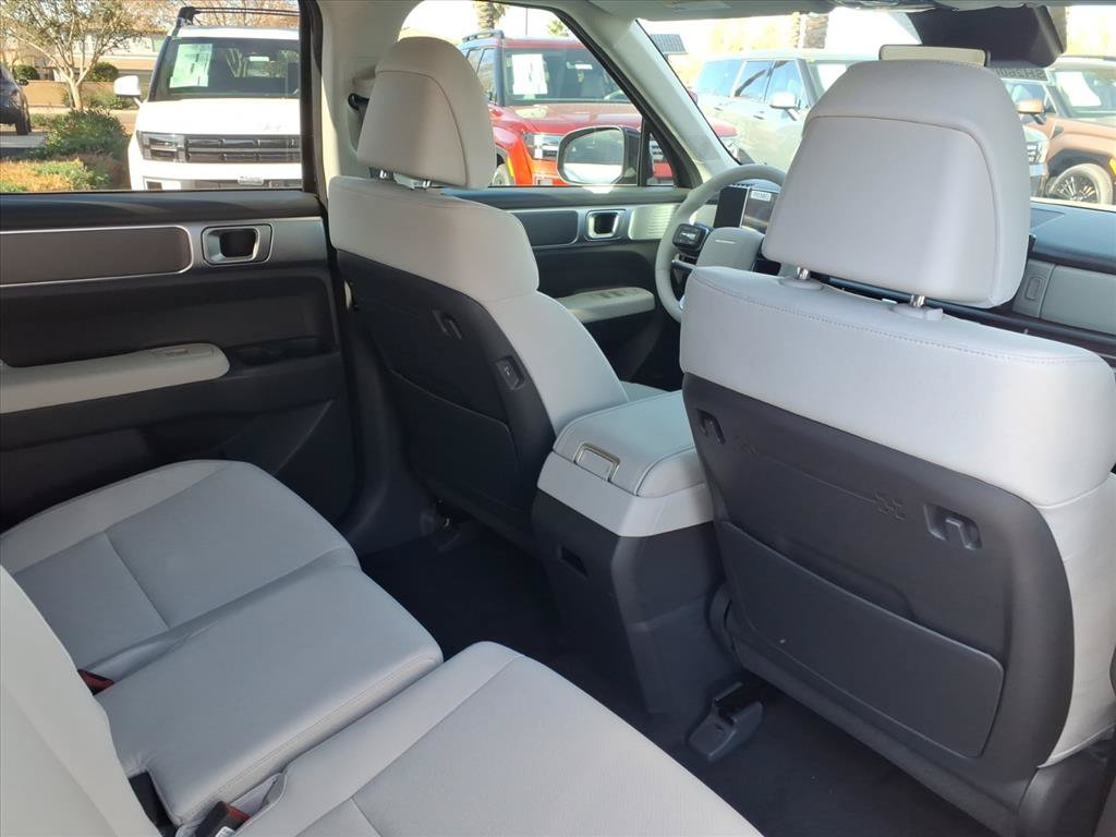 New 2026 Hyundai Santa Fe SE FWD image 8