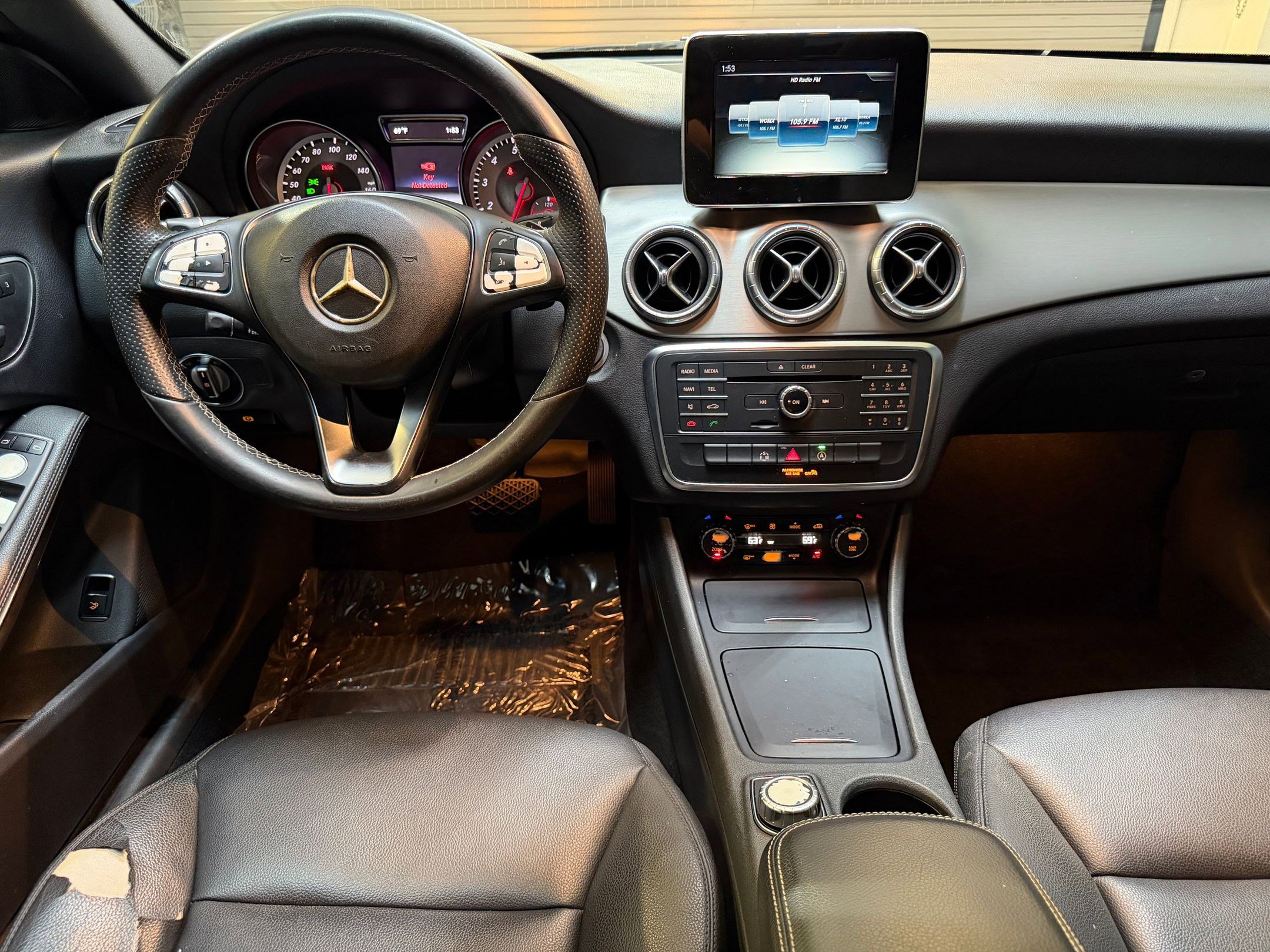 Used 2015 Mercedes-Benz CLA 250 image 4