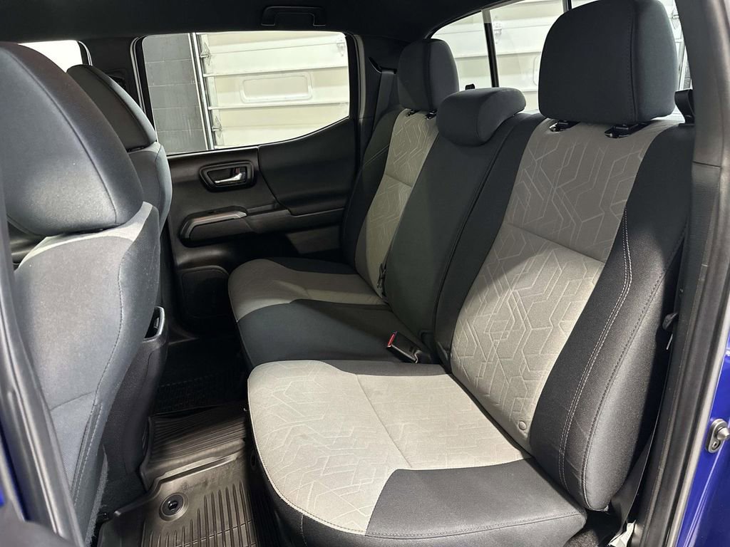 Used 2023 Toyota Tacoma TRD Sport image 18