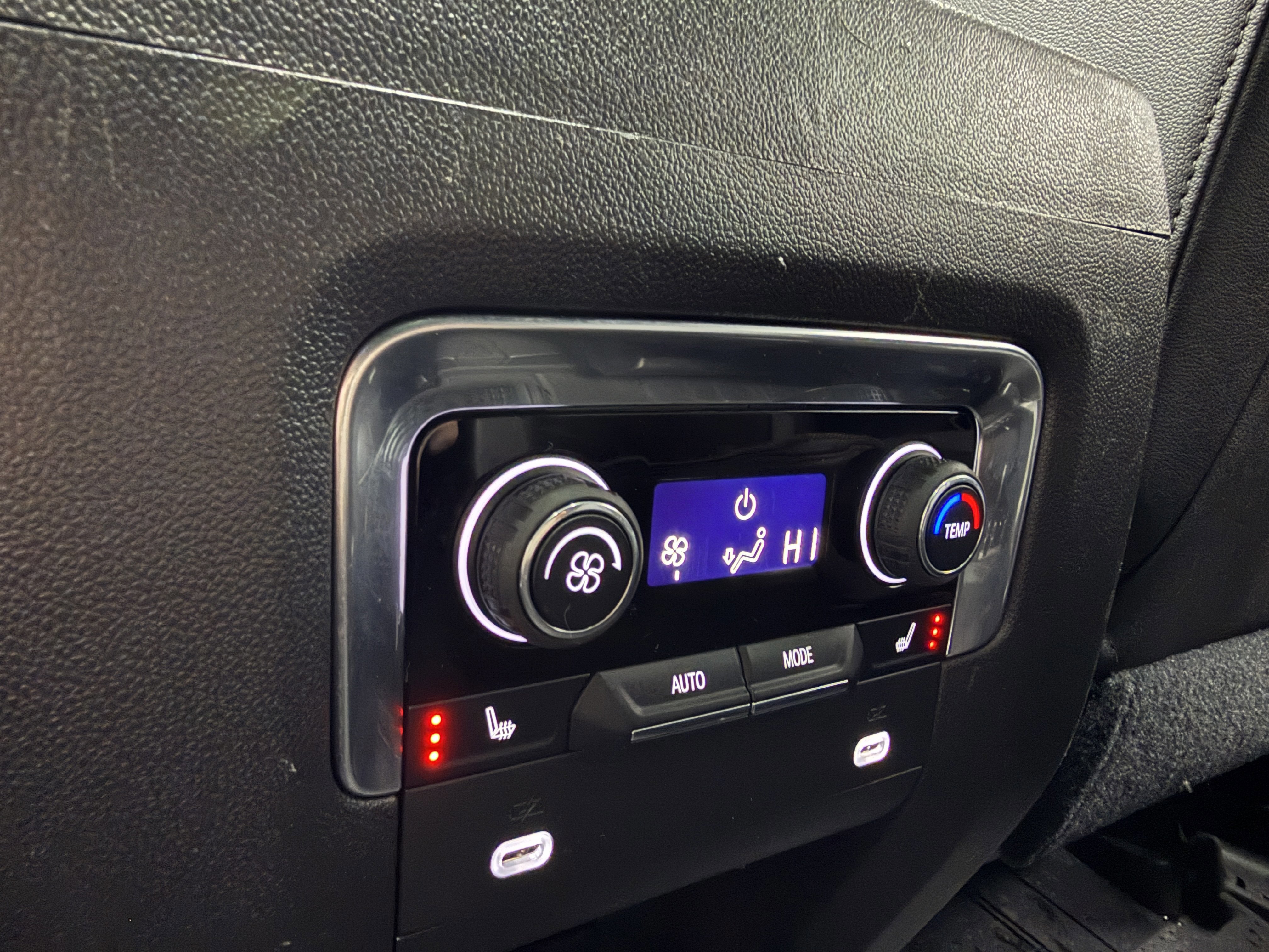 Used 2021 Chevrolet Tahoe High Country image 26