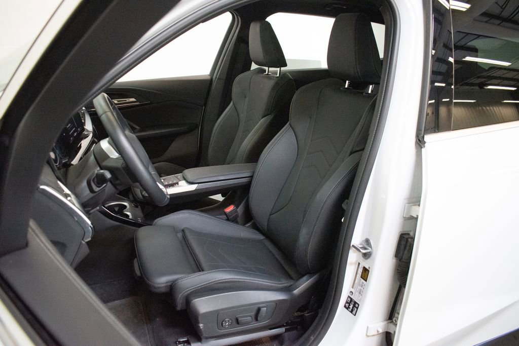 Certified 2026 BMW X1 xDrive28i w/ Convenience Package image 20