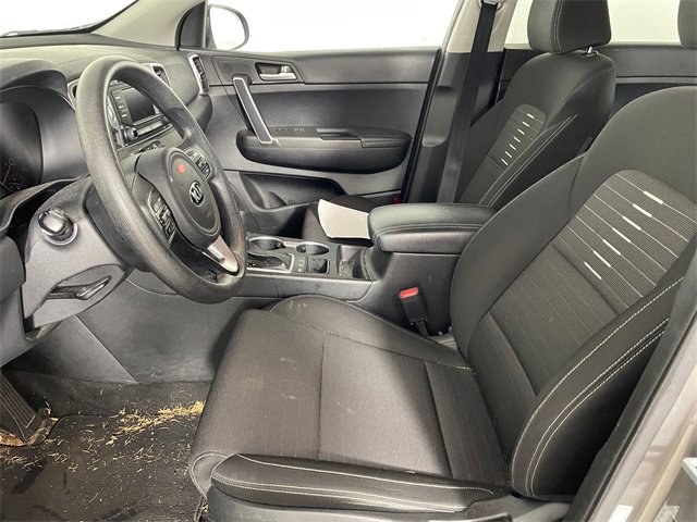 Used 2018 Kia Sportage LX image 2