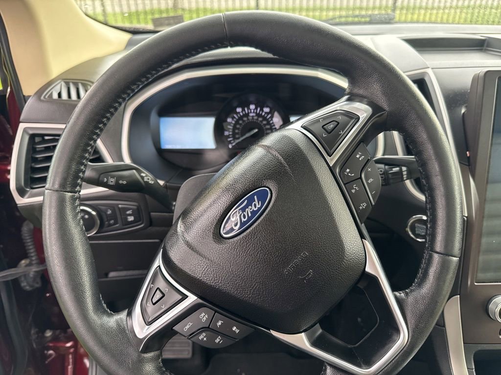 Used 2021 Ford Edge SEL w/ Convenience Package image 6