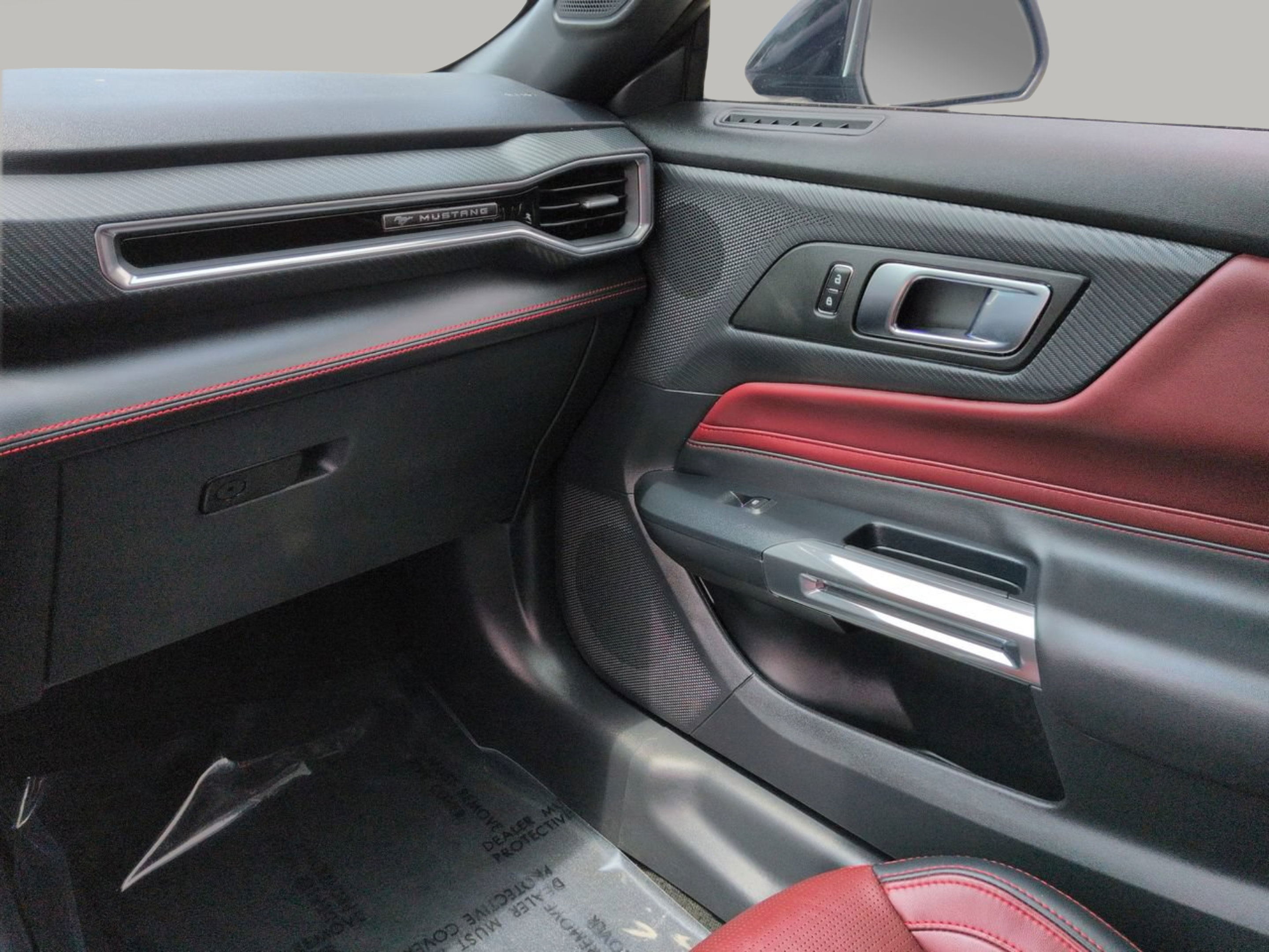 Used 2025 Ford Mustang GT Premium RWD image 19