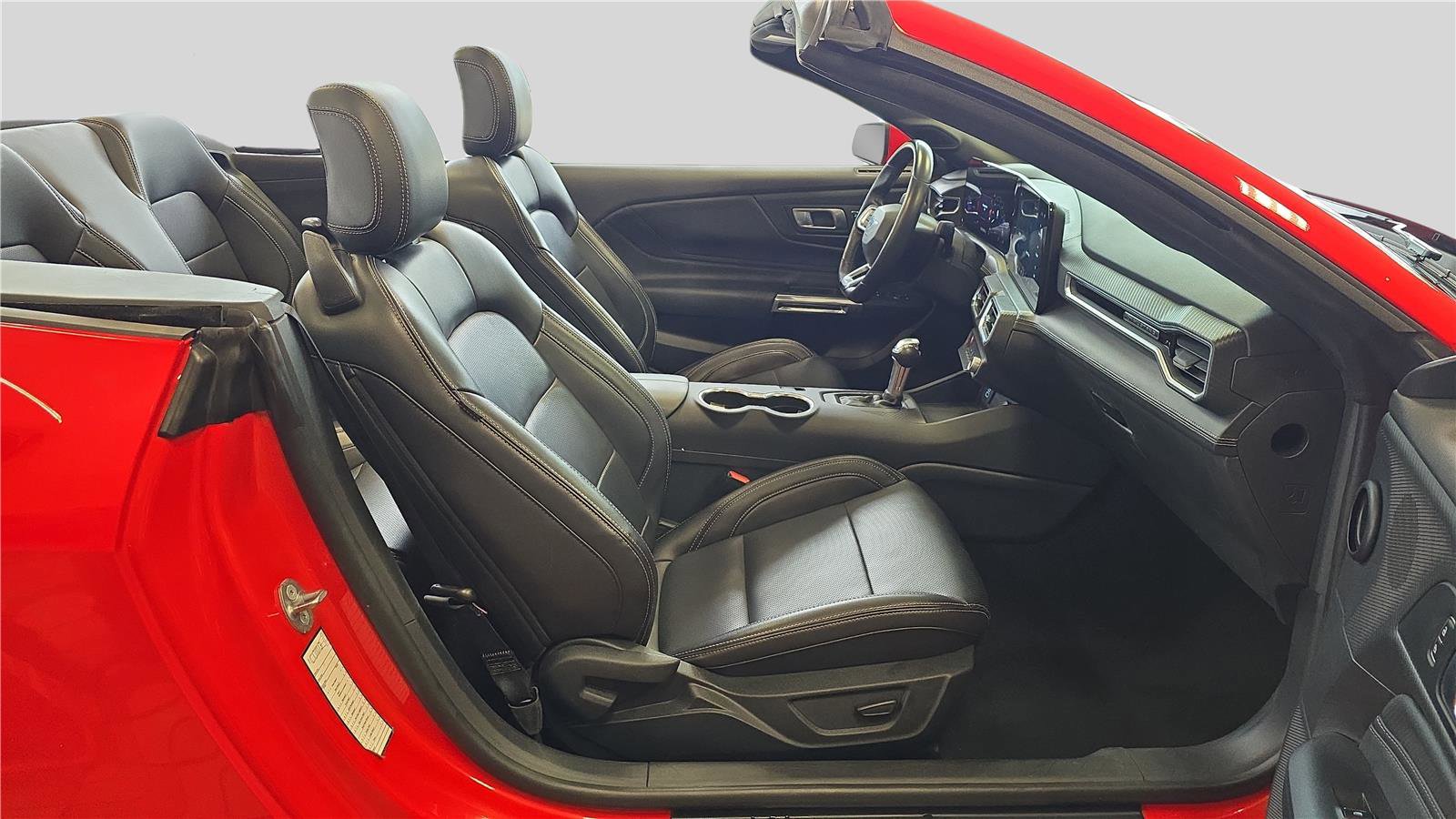 Used 2025 Ford Mustang Premium RWD image 18