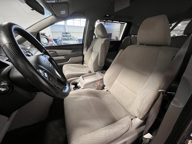 Used 2016 Honda Odyssey SE image 19
