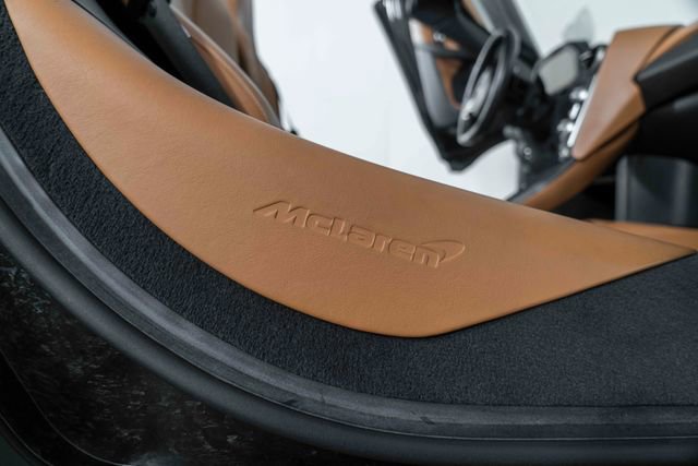 Used 2020 McLaren 720S Luxury RWD image 32