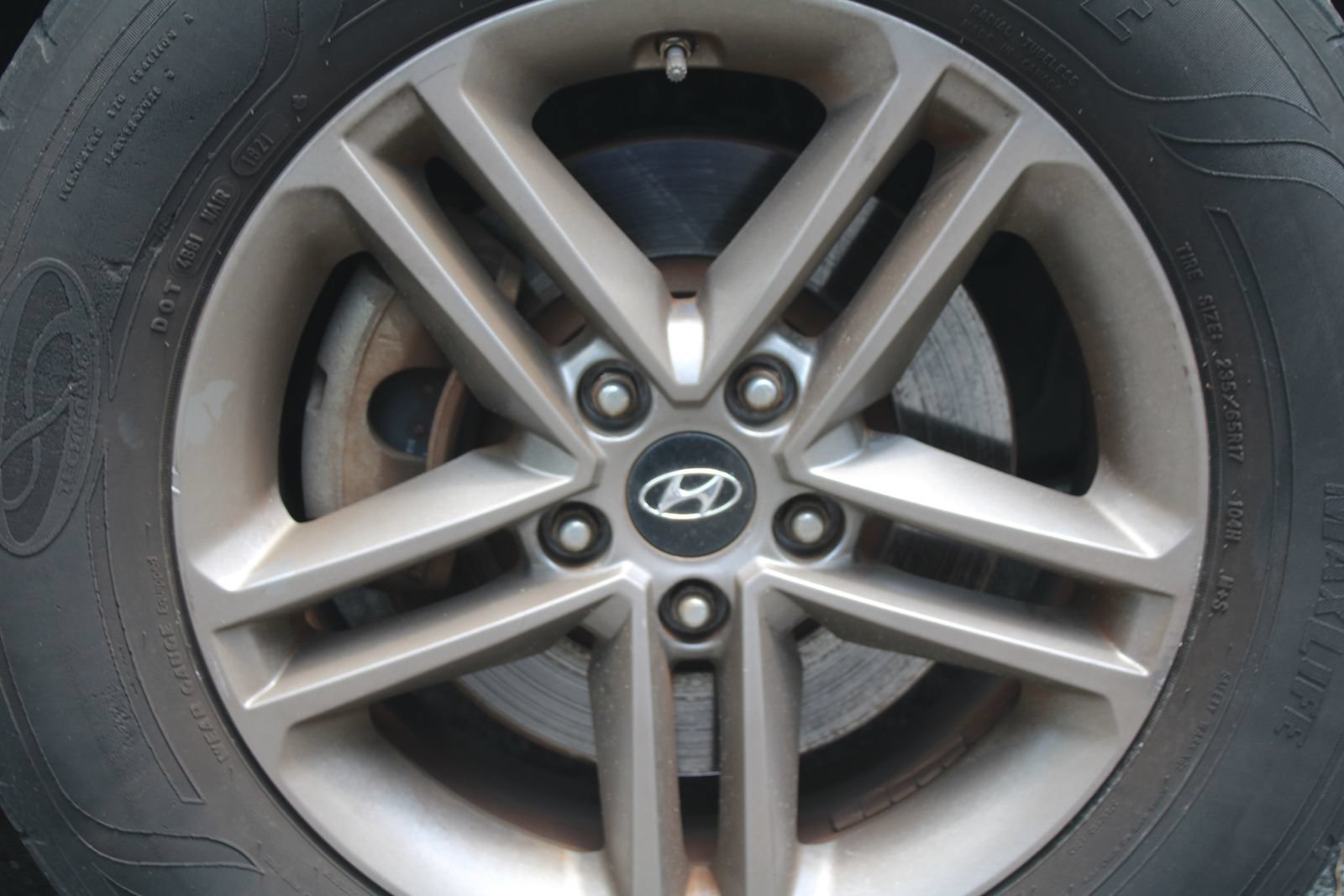 Used 2018 Hyundai Santa Fe Sport FWD image 18