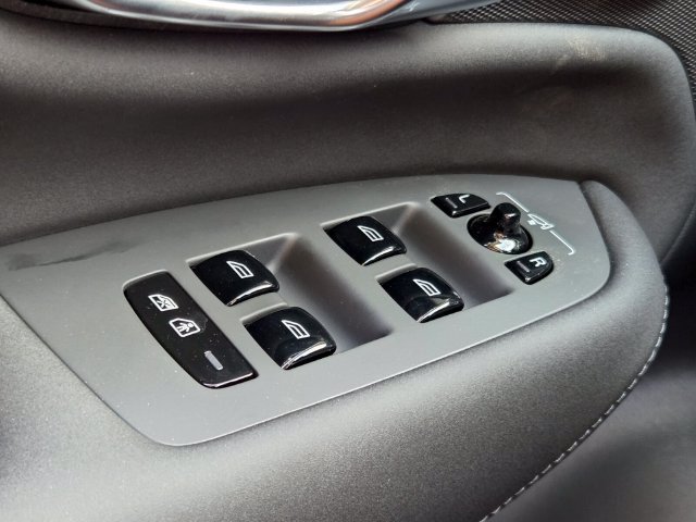 New 2026 Volvo XC90 B6 Plus AWD/4WD image 25