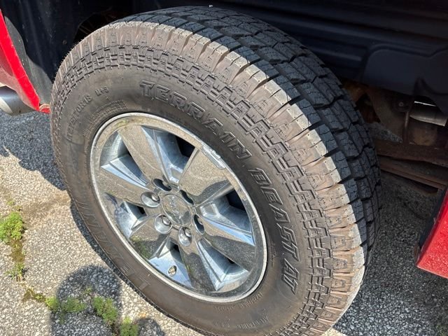Used 2012 GMC Sierra 1500 SLE w/ Power Tech Package AWD/4WD image 8