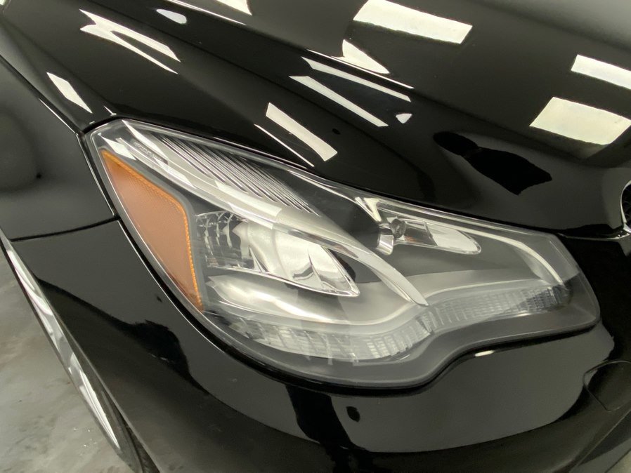 Used 2015 Mercedes-Benz E 400 4MATIC Coupe image 10