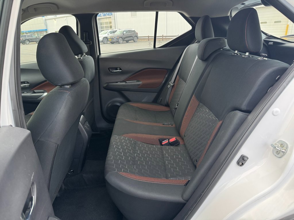 Used 2024 Nissan Kicks SR image 21