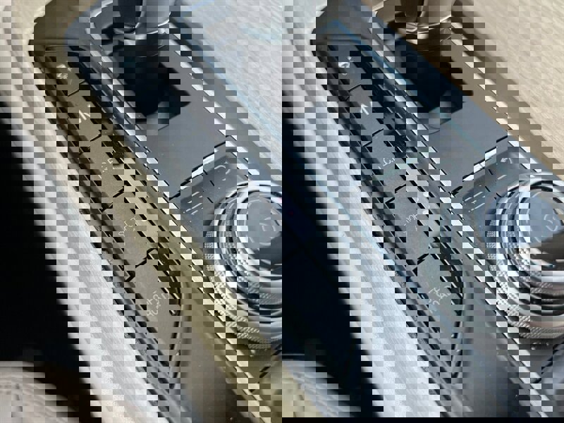 Used 2017 Maserati Levante w/ Luxury Package image 37