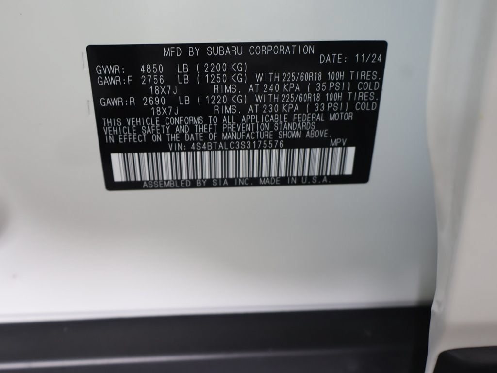 Used 2025 Subaru Outback Onyx Edition AWD/4WD image 53