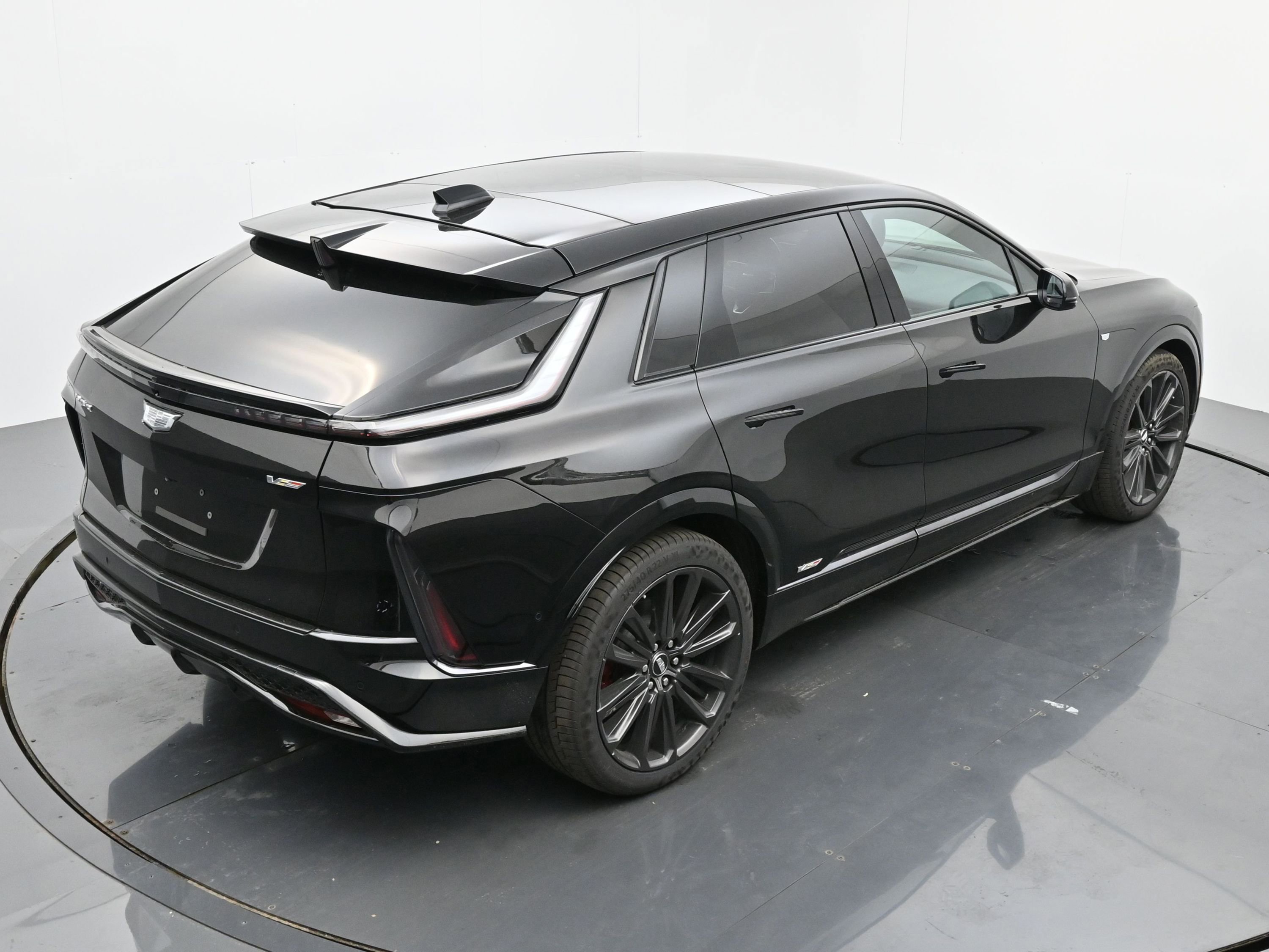 New 2026 Cadillac Lyriq V w/ LPO, Floor Liner Package image 27