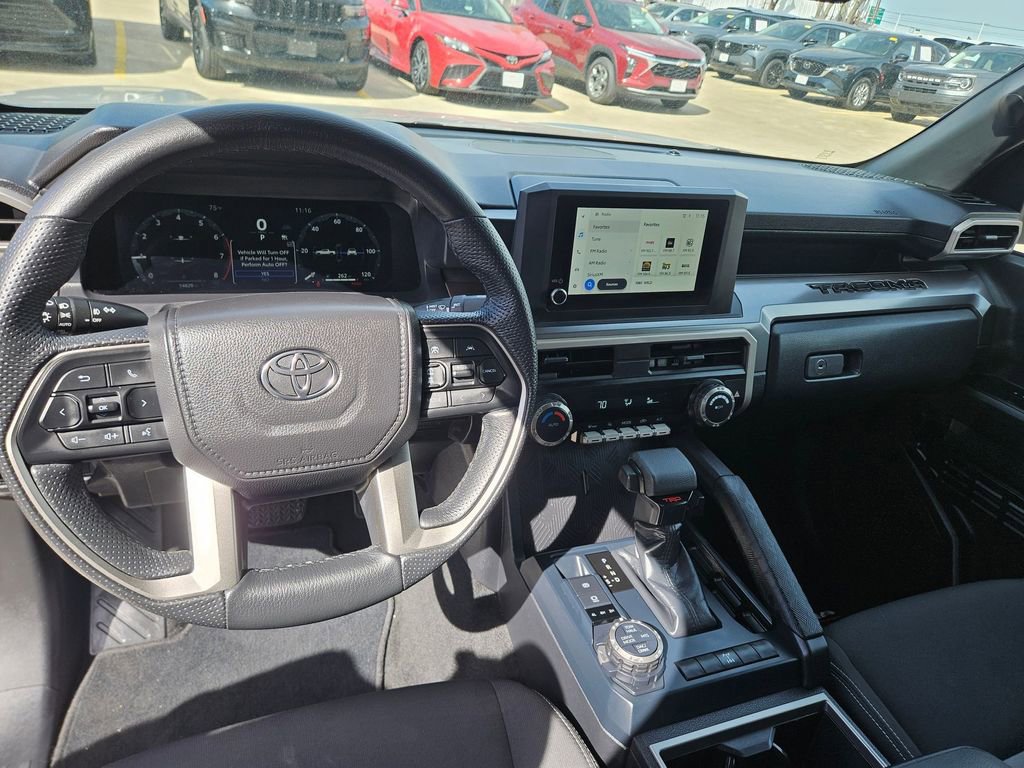 Used 2025 Toyota Tacoma TRD Off-Road image 16