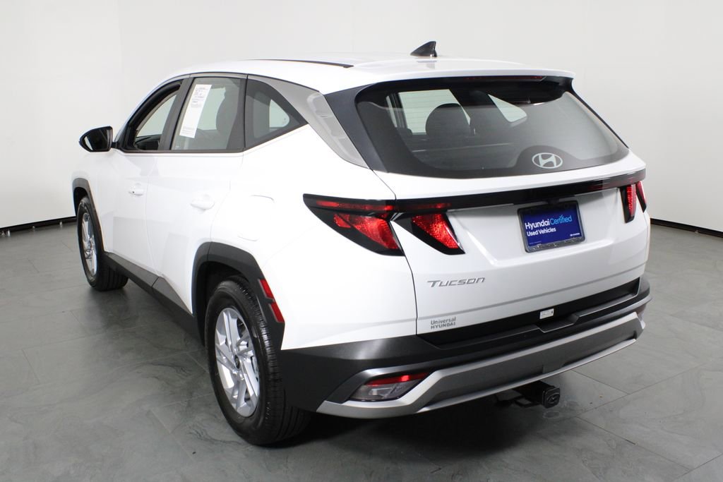 Used 2026 Hyundai Tucson SE image 4
