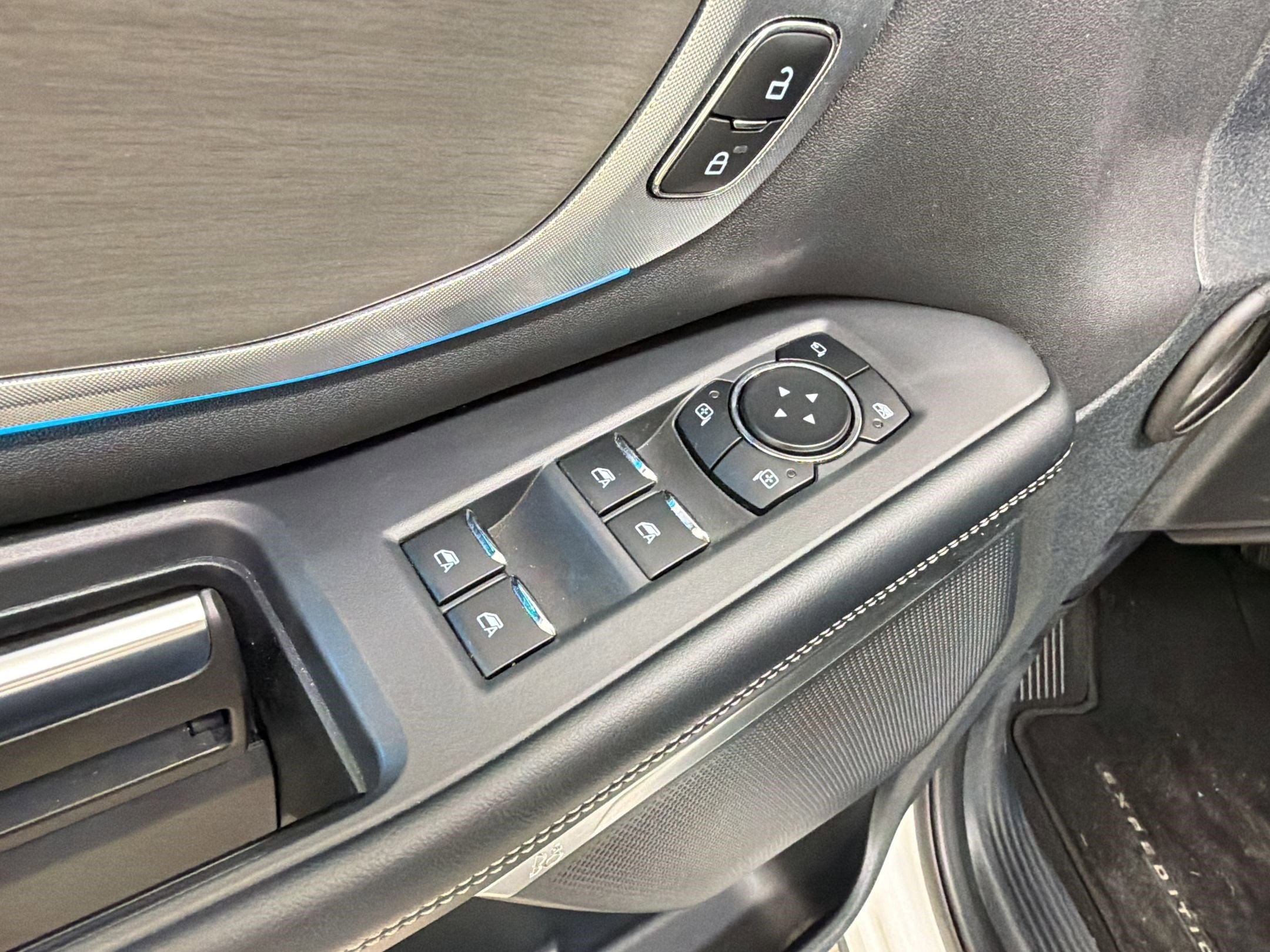 Certified 2025 Ford Expedition Max Platinum AWD/4WD image 13