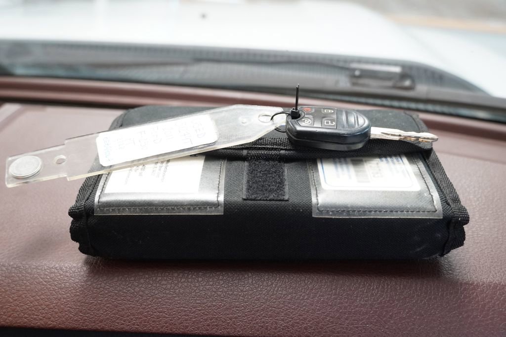 Used 2011 Ford F250 King Ranch w/ King Ranch w/Chrome Pkg image 38