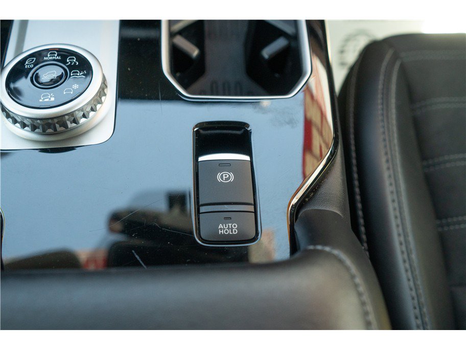 Used 2025 Mitsubishi Outlander AWD image 20