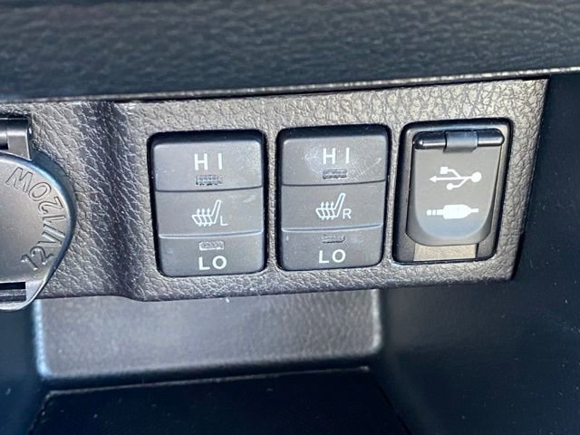 Used 2014 Toyota Corolla LE Premium w/ Driver Convenience Package FWD image 17