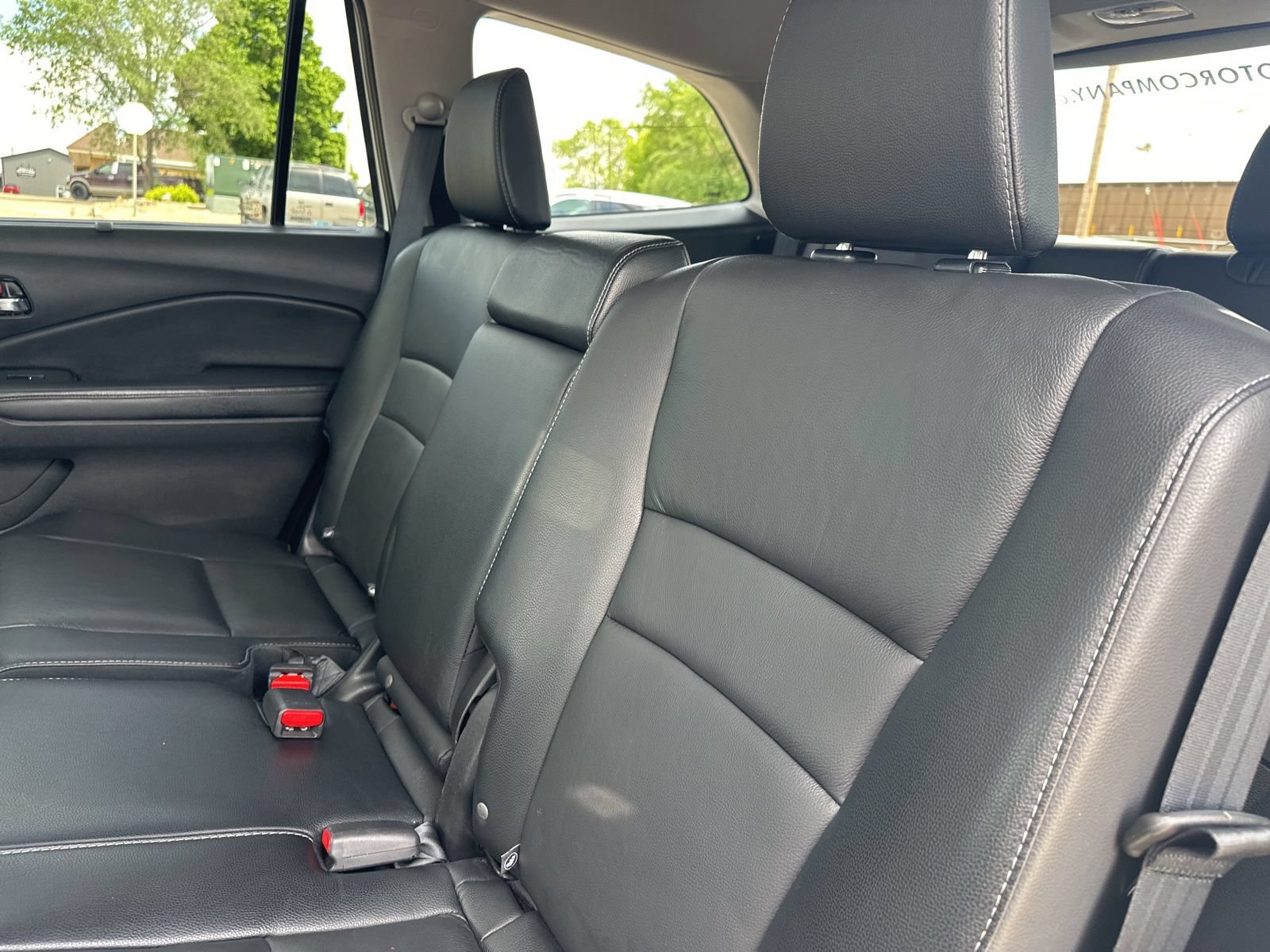 Used 2018 Honda Pilot Touring image 21