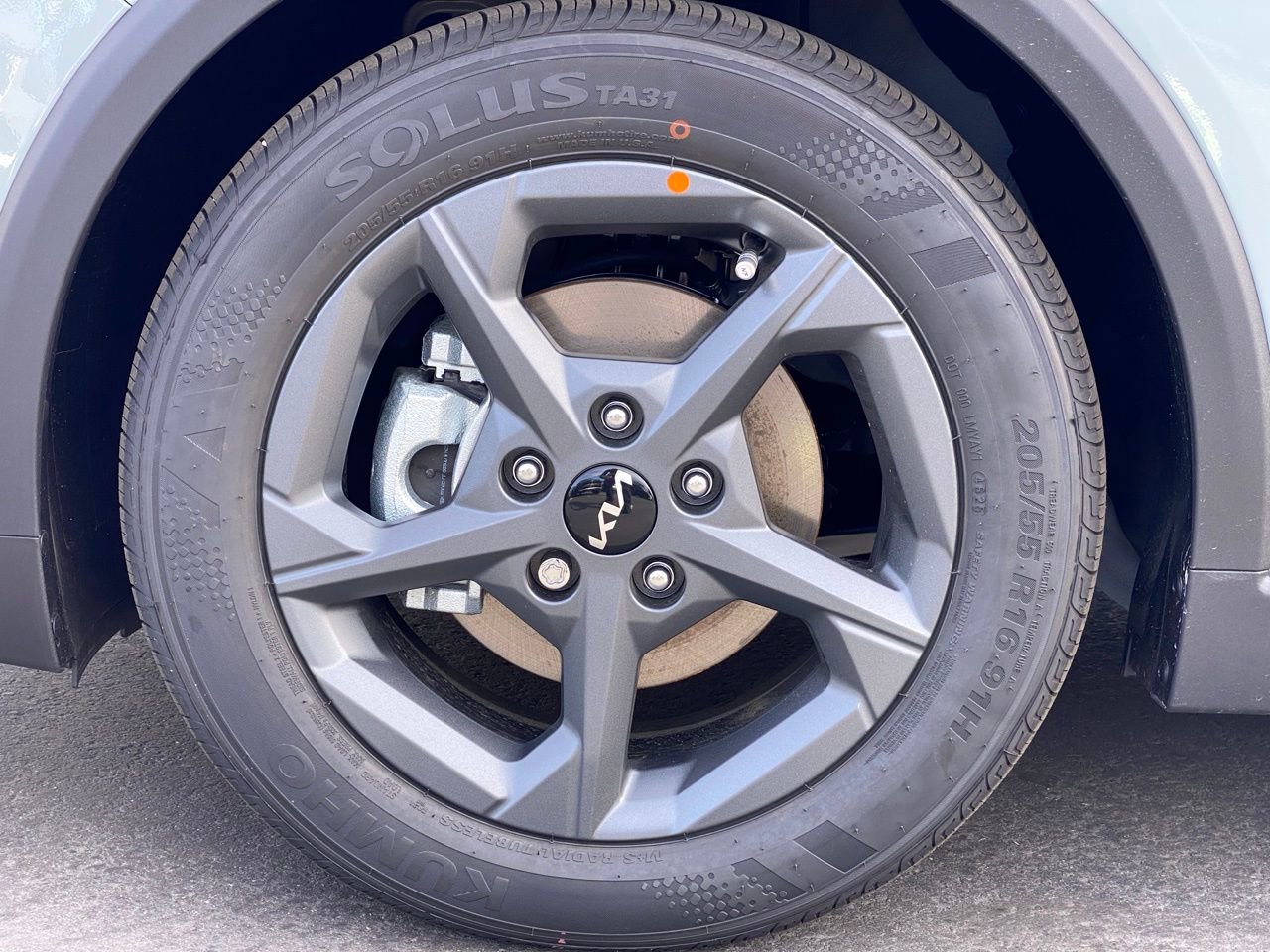 New 2026 Kia K4 LXS image 9