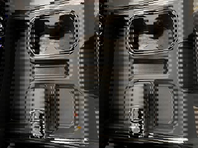 Certified 2024 Chevrolet Silverado 1500 ZR2 w/ Technology Package image 28