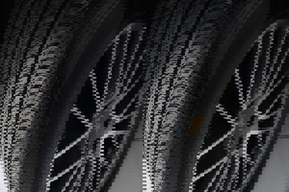 Used 2022 Porsche Cayenne Platinum Edition w/ Premium Package Plus image 23