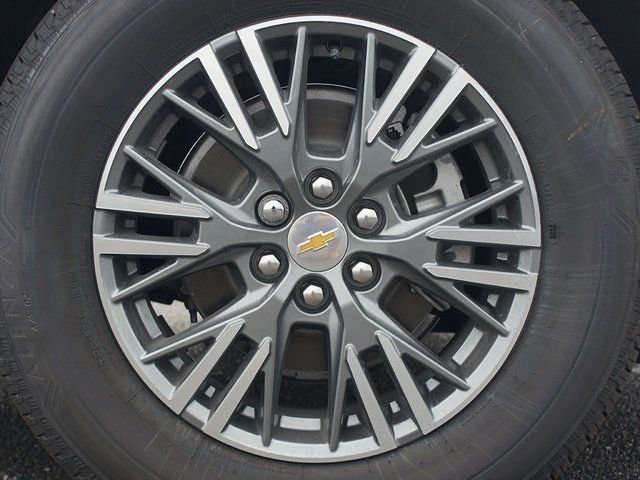 New 2026 Chevrolet Traverse LT w/ Enhanced Driving Package image 13