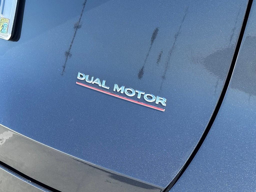 Used 2023 Tesla Model Y Performance AWD/4WD image 22