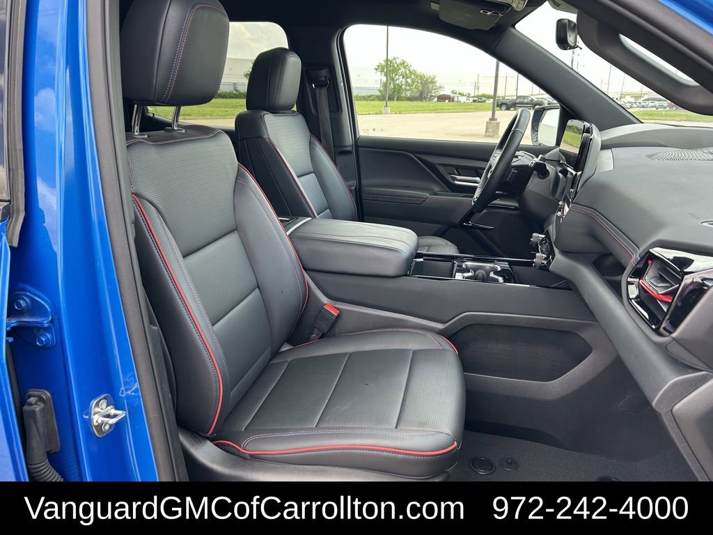 Used 2025 Chevrolet Silverado EV RST image 32