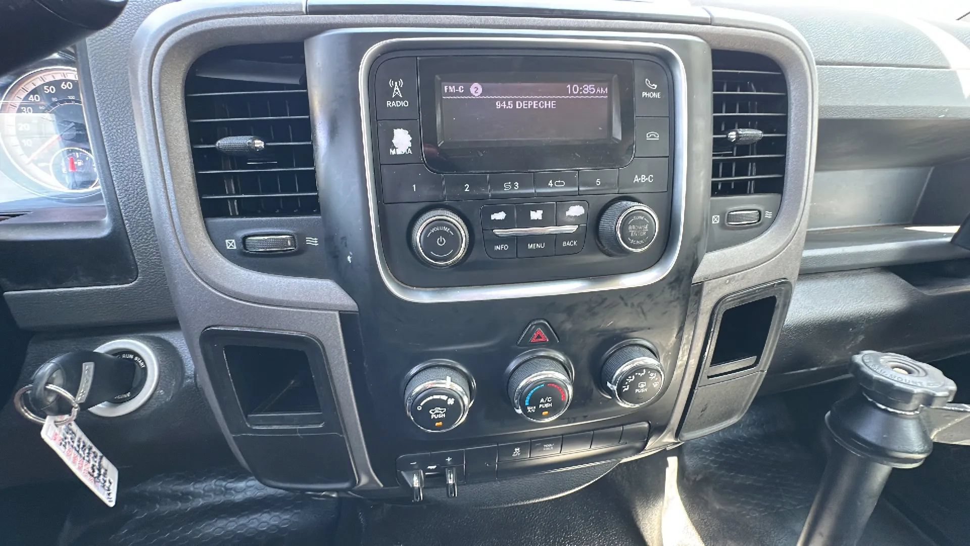 Used 2018 RAM 2500 Tradesman w/ Chrome Appearance Group RWD image 13