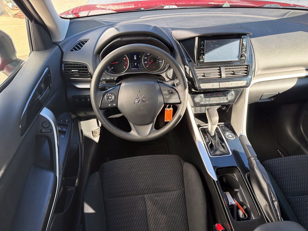 Used 2022 Mitsubishi Eclipse Cross ES AWD/4WD image 31