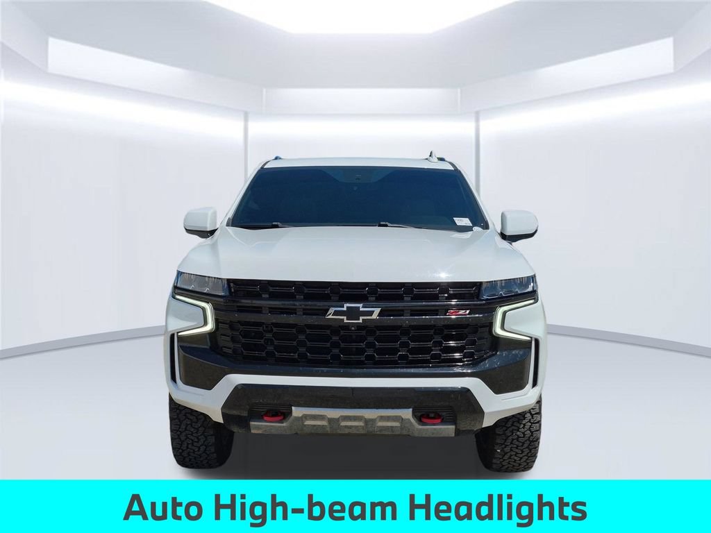 Used 2023 Chevrolet Suburban Z71 w/ Luxury Package AWD/4WD image 11