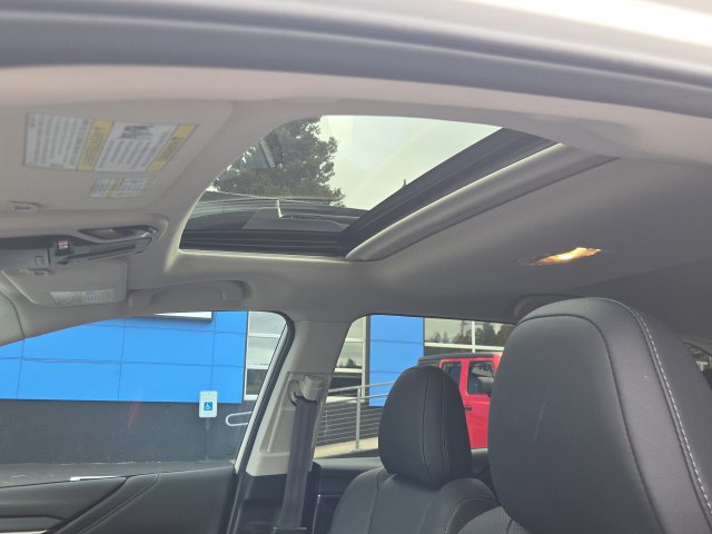 Used 2022 Subaru Outback Limited XT AWD/4WD image 17