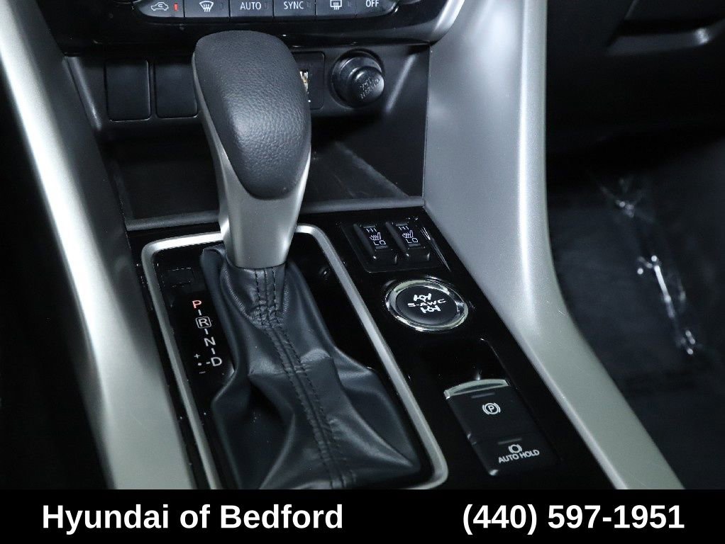 Used 2025 Mitsubishi Eclipse Cross AWD image 27