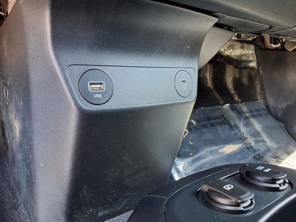 Certified 2024 Kia EV6 Light RWD image 24