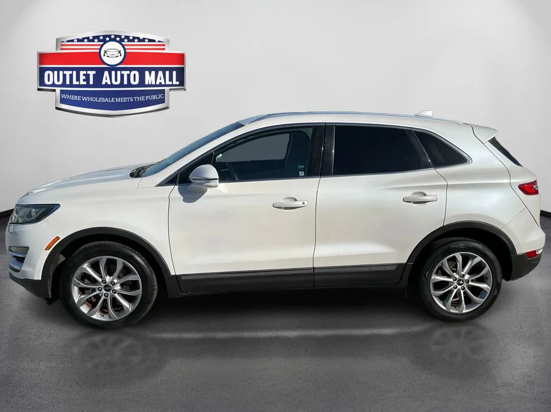 Used 2015 Lincoln MKC FWD w/ Equipment Group 101A Select image 6