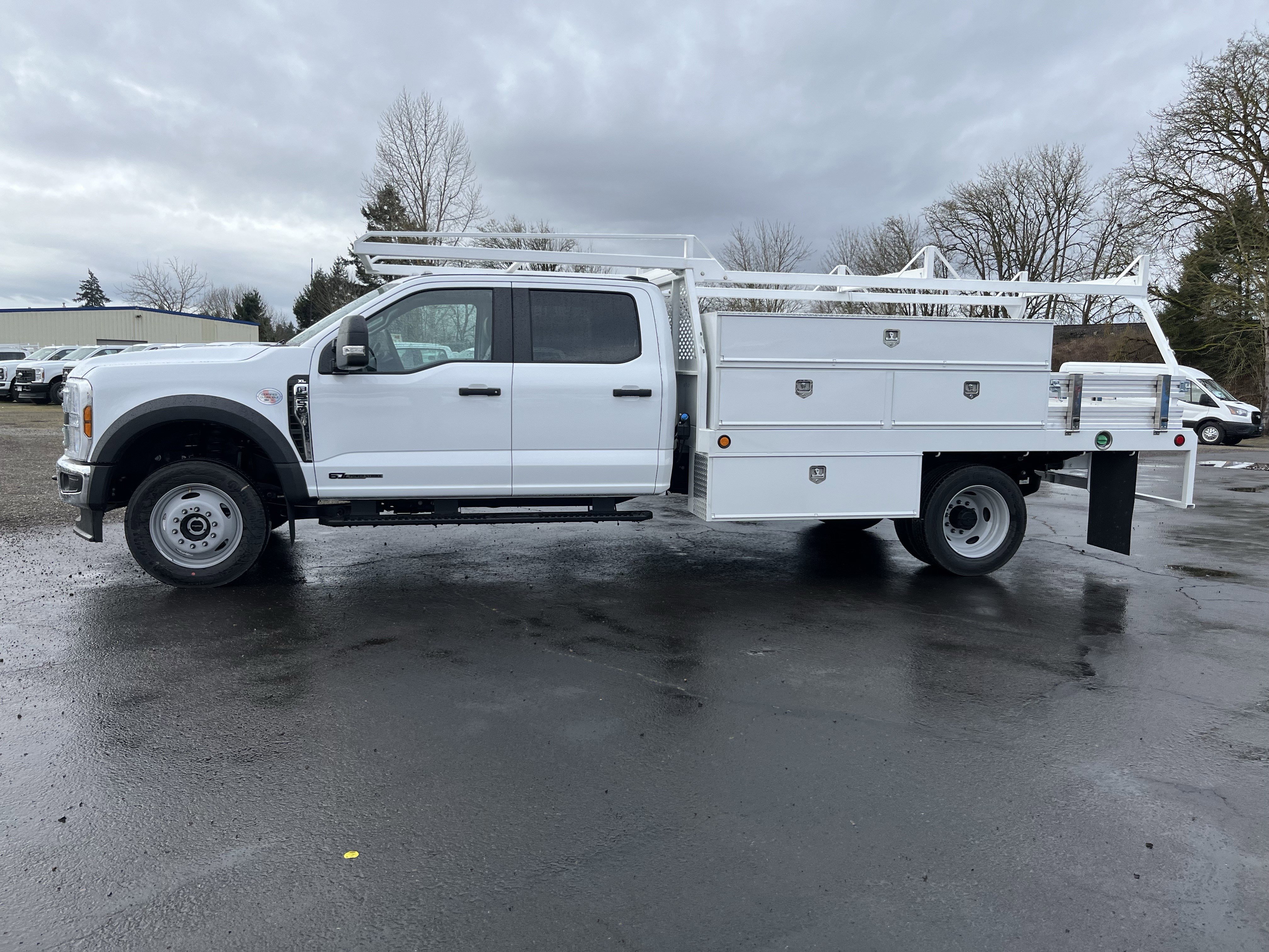 New 2026 Ford F550 4x4 Crew Cab image 2