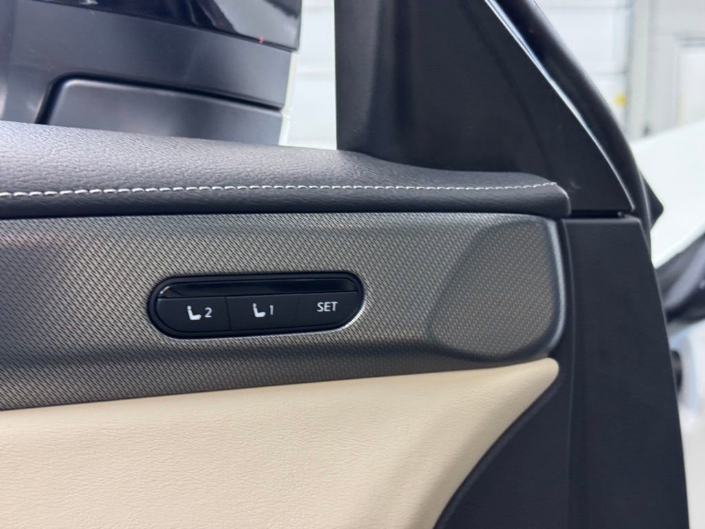 Used 2023 INFINITI QX60 Luxe w/ Cargo Package image 10